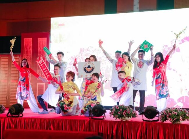 Ý tưởng cho Year End Party độc lạ