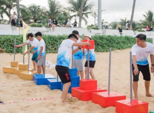 Các trò chơi team building ngoài trời độc la