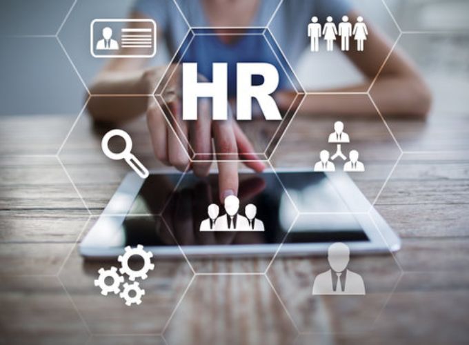 HR Director đóng vai trò quan trọng như thế nào trong doanh nghiệp?